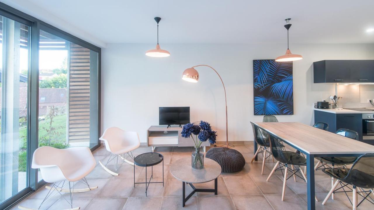 Plein Soleil avec Jacuzzi Privatif et parking privé Apartment Sarlat-la-Canéda Exterior foto