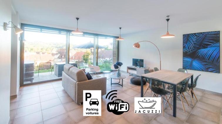 Plein Soleil avec Jacuzzi Privatif et parking privé Apartment Sarlat-la-Canéda Exterior foto